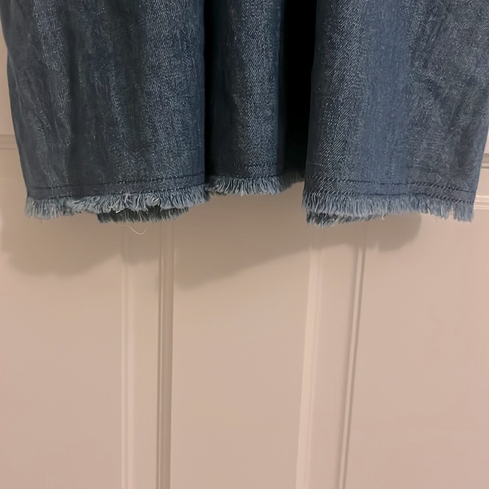 Old Navy halter denim dress. Size medium. - Picture 4 of 6